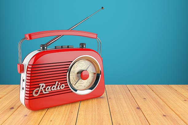 listen to music online (radio stations) at radiowaveonline.com